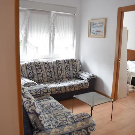 Apartamento A Pie De Playa En *