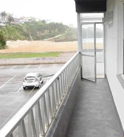 A Pie De Playa En * Suances