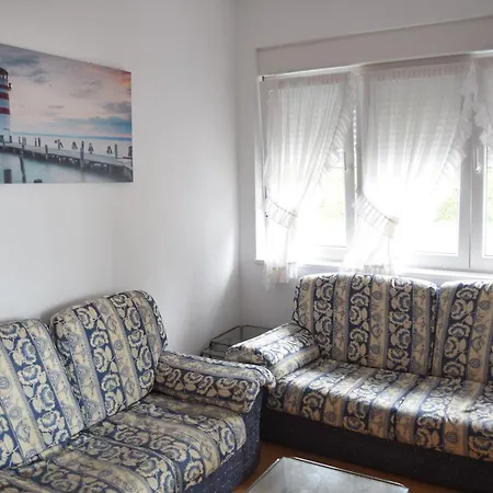 A Pie De Playa En Суансес